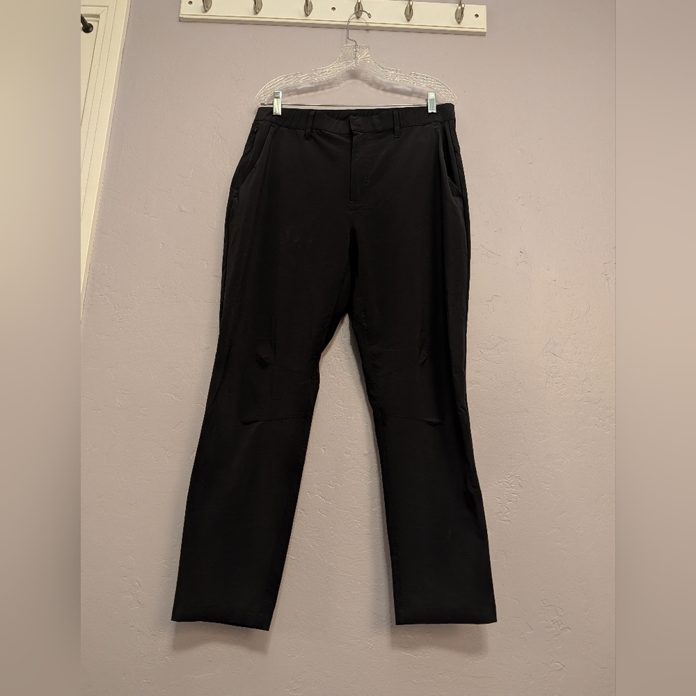 Fabletics Men's Black Joggers